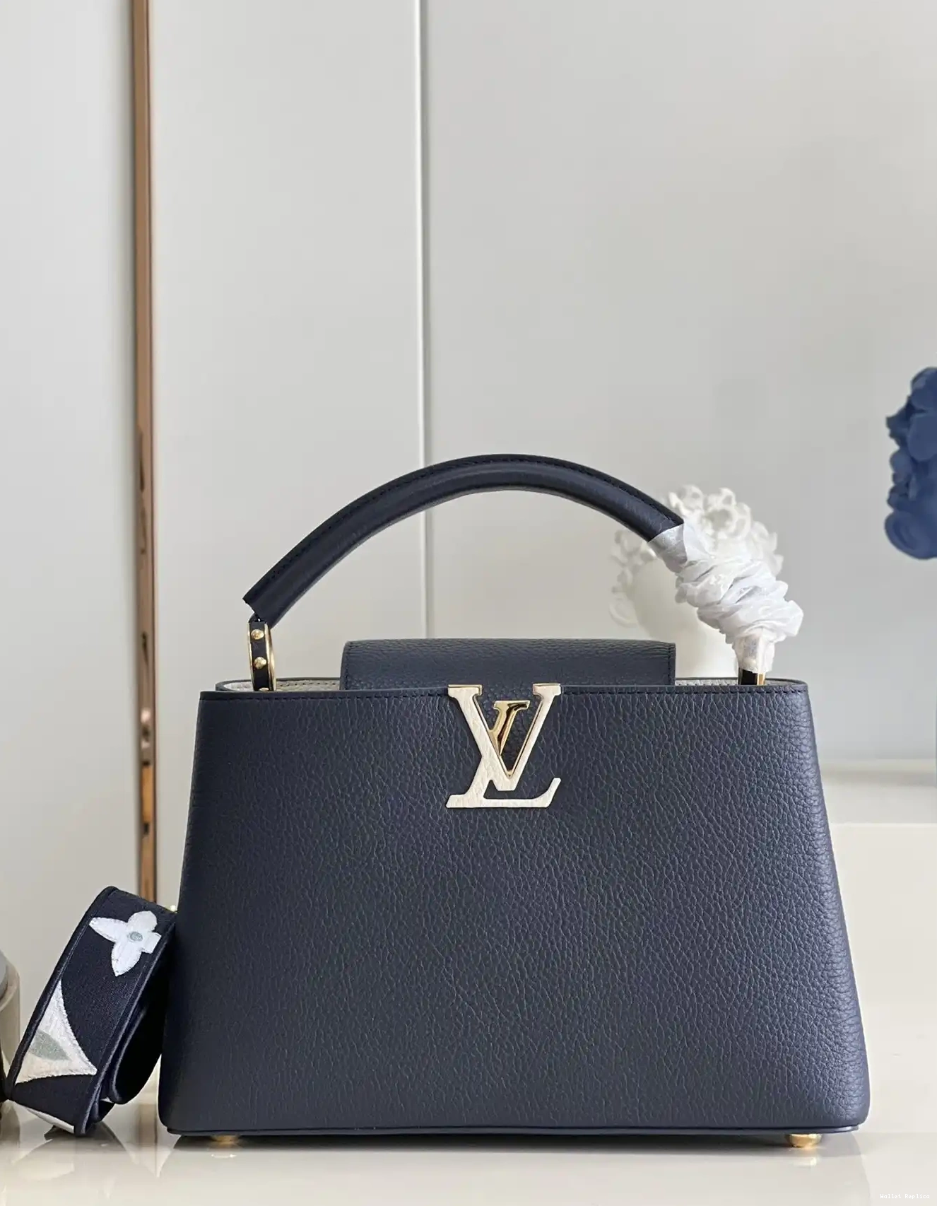 Affordable CAPUCINES VUITTON LOUIS MM 0618